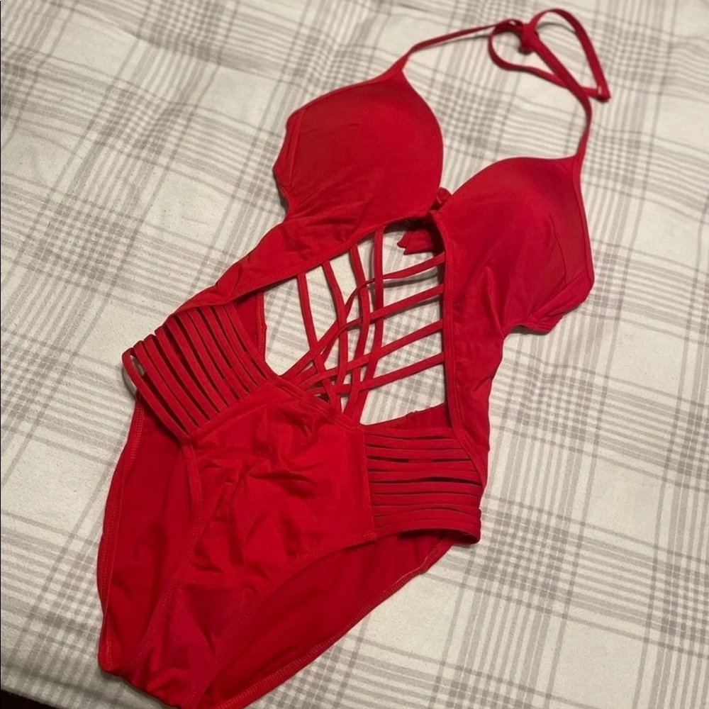Kenneth Cole Strappy Push-Up Macrame Monokini